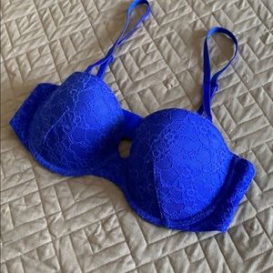[Victoria’s Secret] Blue Lace Bra